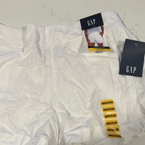 GAP Women's White Linen Shorts